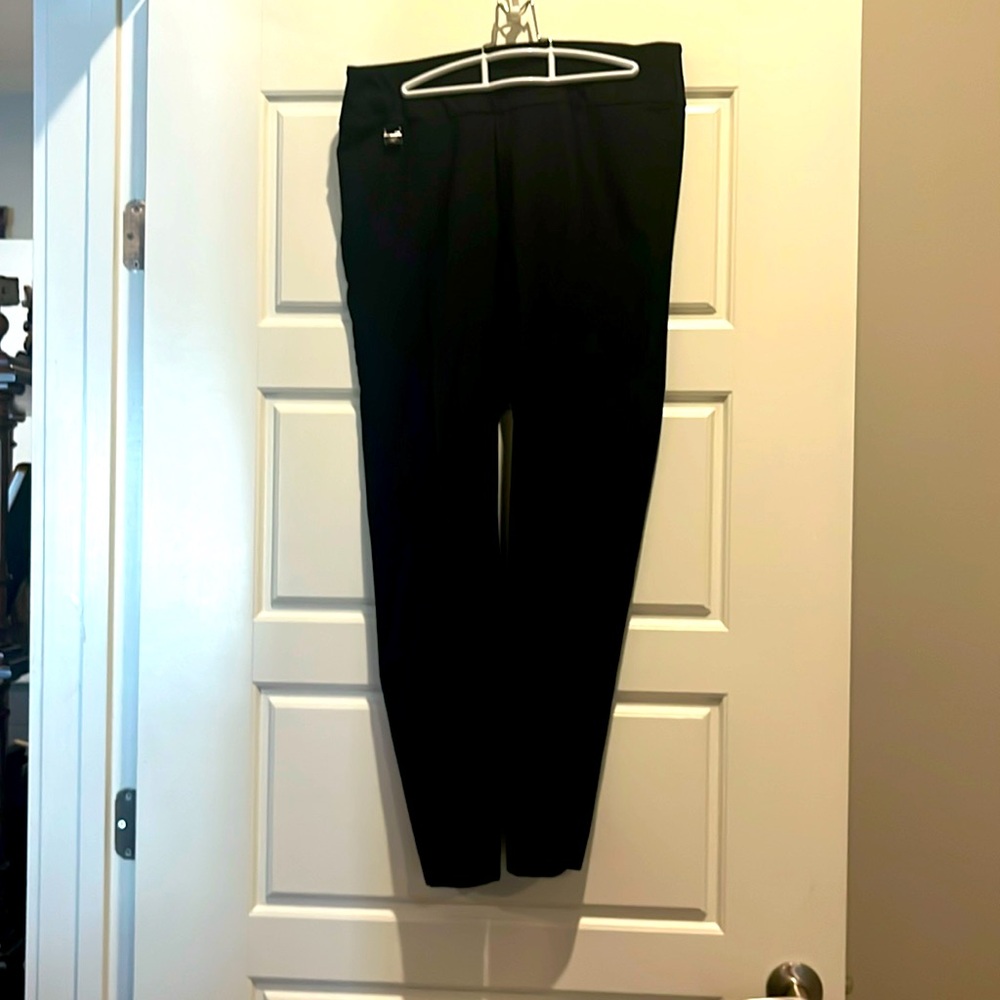Black ankle pants, stretchy waist